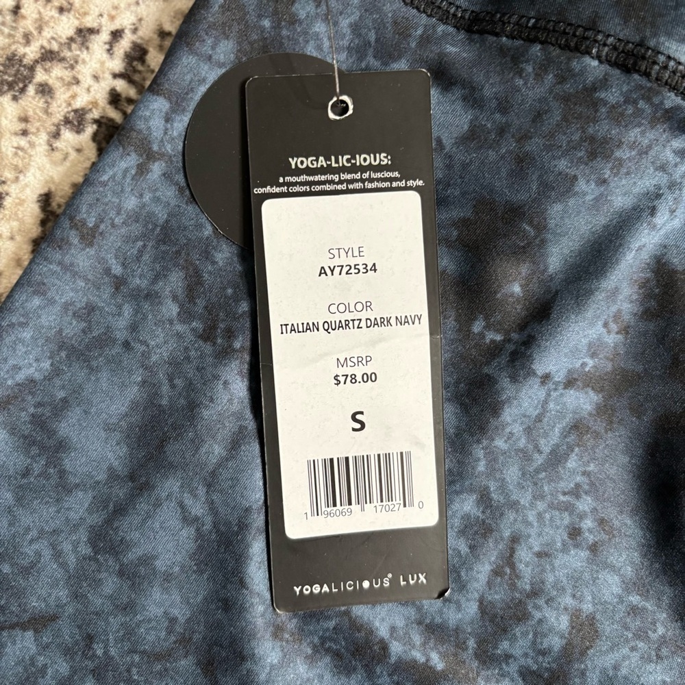 NWT Yogalicious Dark Navy Italian Quartz Leggings Size Small - Picture 8 of 9